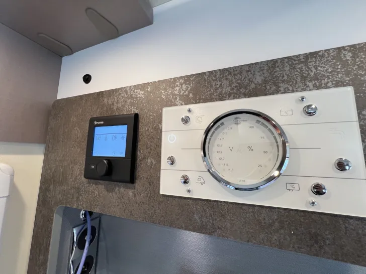 Fahrzeugbild Bürstner Lyseo TD 690 G Harmony Line | TV | SHZ | Safety #24