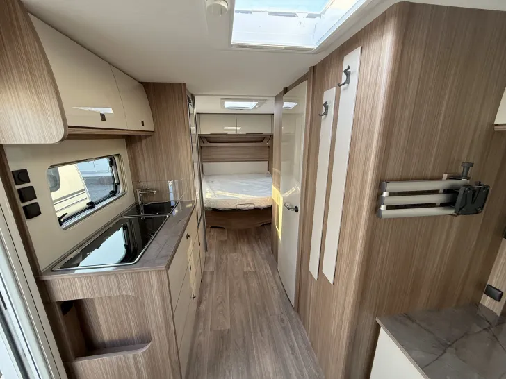 Fahrzeugbild Fendt Tendenza 560 SFDW 2.000 kg Auflastung #10