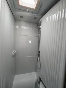 Fahrzeugbild Carado V 337 #21
