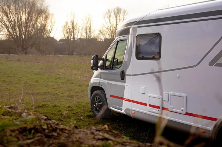 Fahrzeugbild LMC Cruiser V 646 G #8