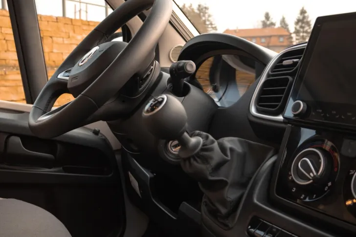 Fahrzeugbild LMC Cruiser V 646 G #16