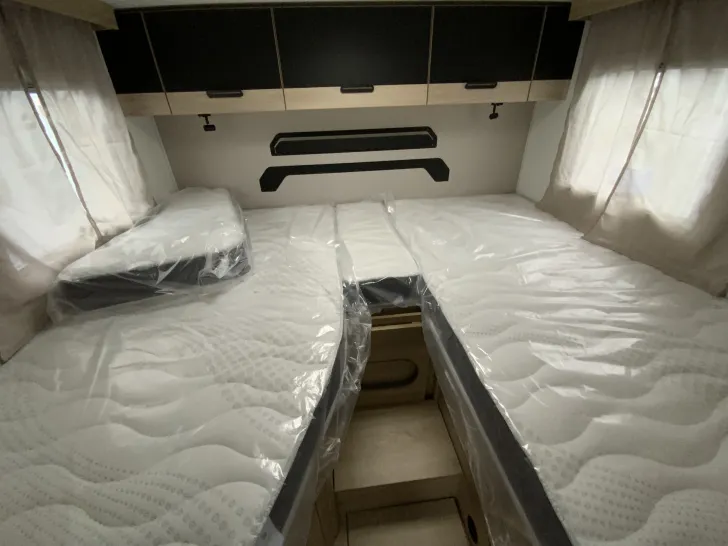 Fahrzeugbild Challenger Teilintegriert 287 Graphite Edition Automatik,Arctic+Zubehör Paket #8