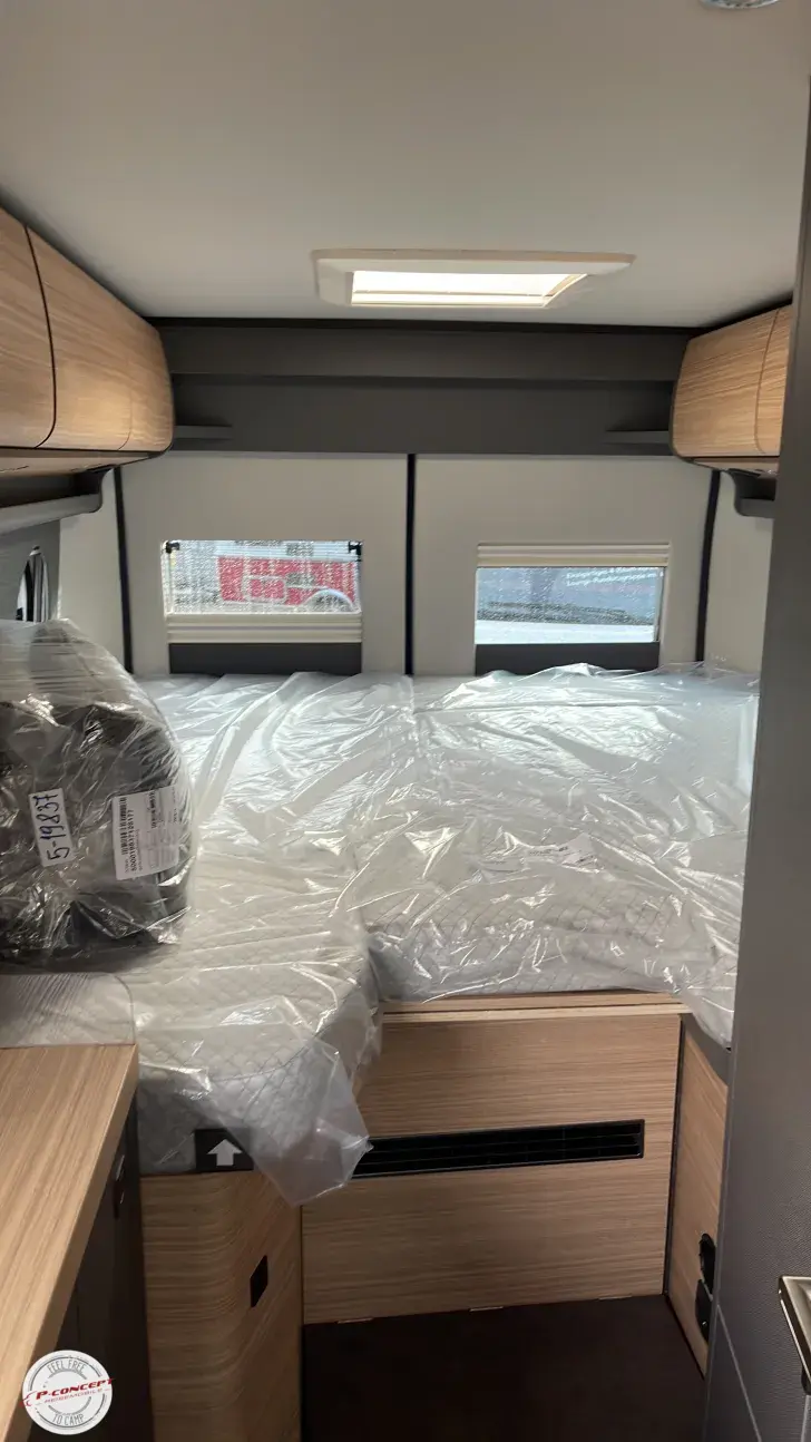 Betten Malibu Van First Class - Two Rooms 640 LE RB 2026 Listenpreis: 105.800€