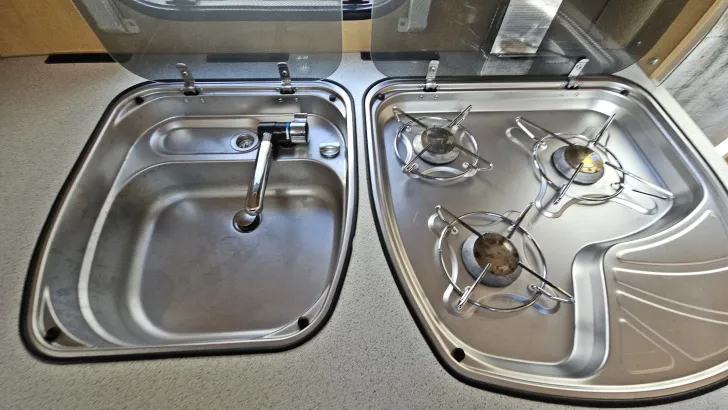 Fahrzeugbild Dethleffs Camper 540 SK #12