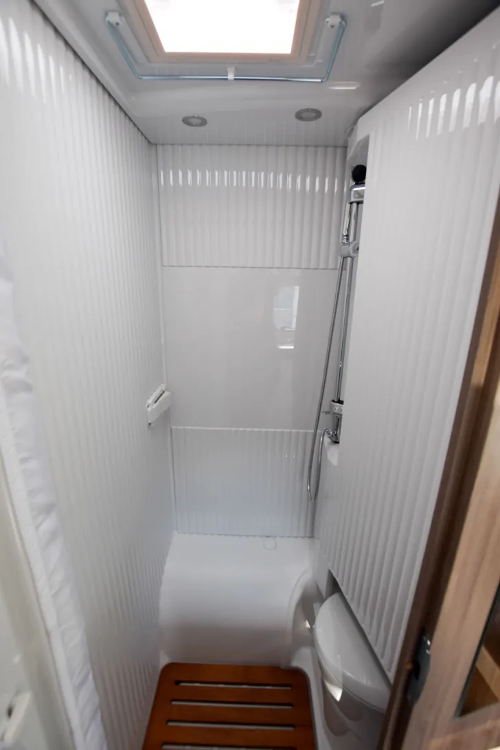 Fahrzeugbild Carado V337 pro+ *Automatik*RFK*TV-Paket* #20