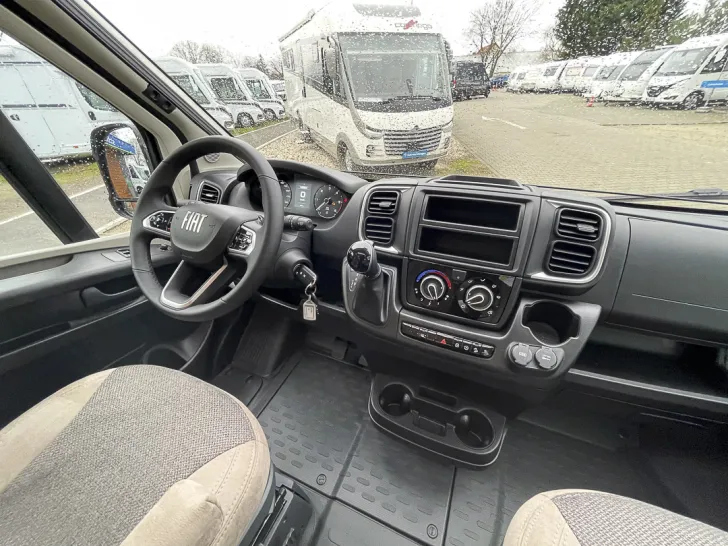 Fahrzeugbild Carado T448 pro+ *Hubbett*Bettenumbau* #10