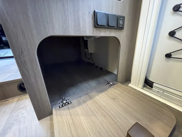 Fahrzeugbild Carado T448 pro+ *Hubbett*Bettenumbau* #14