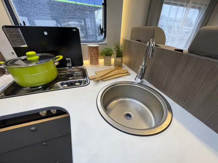 Fahrzeugbild Carado T448 pro+ *Hubbett*Bettenumbau* #22