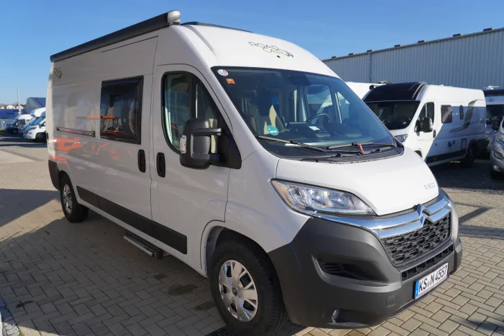 Fahrzeugbild Roadcar R 600 (58) AHK, Navi #1