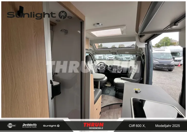 Fahrzeugbild Sunlight Cliff X 600 ready to roll? #12