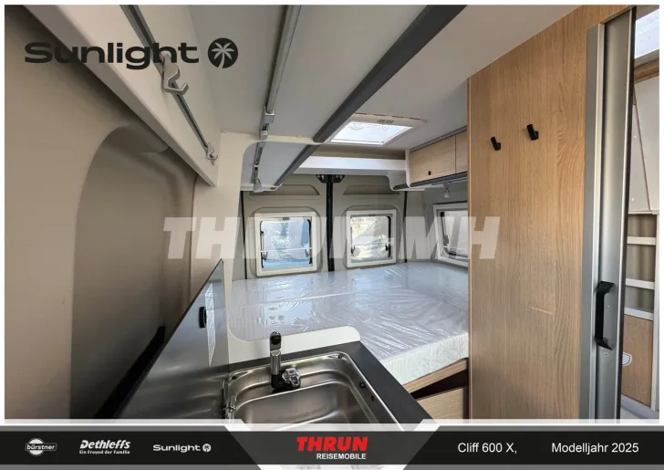 Fahrzeugbild Sunlight Cliff X 600 ready to roll? #14