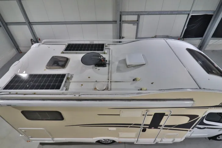 Fahrzeugbild Ahorn Camp Alaska TE Plus/AUTOMATIK/Einzelbetten+Hubbett #4