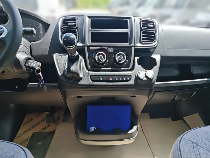 Fahrzeugbild Sunlight Adventure Cliff 640 !! Sie sparen 4.951,- !! #9