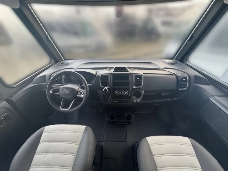 Fahrzeugbild Sunlight I 67S Automatik #7