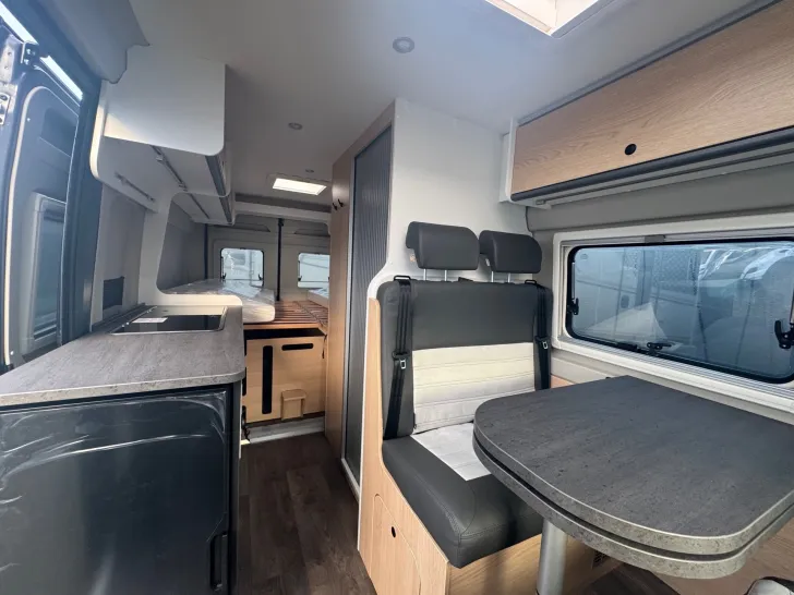 Fahrzeugbild Sunlight Camper Van Cliff 640 X #9