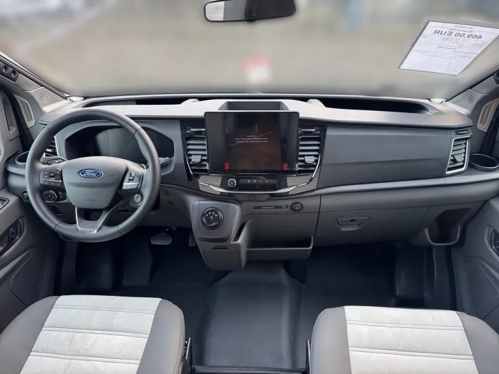 Fahrzeugbild Sunlight T 680 #7