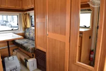 Fahrzeugbild Hymer Eriba Nova 400 #4