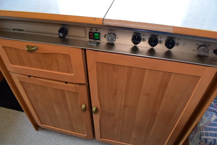 Fahrzeugbild Hymer Eriba Nova 400 Fahrradträger, Vorzelt #15