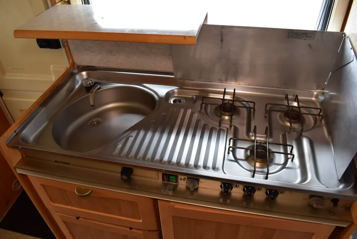 Fahrzeugbild Hymer Eriba Nova 400 Fahrradträger, Vorzelt #17