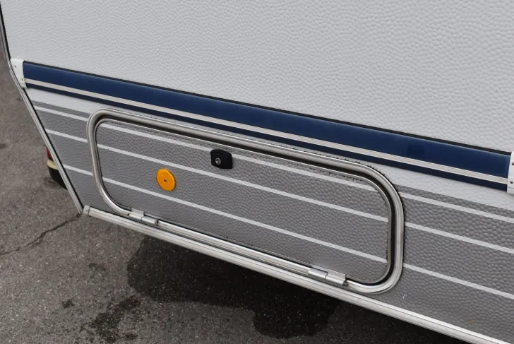 Fahrzeugbild Hymer Eriba Nova 400 Fahrradträger, Vorzelt #23