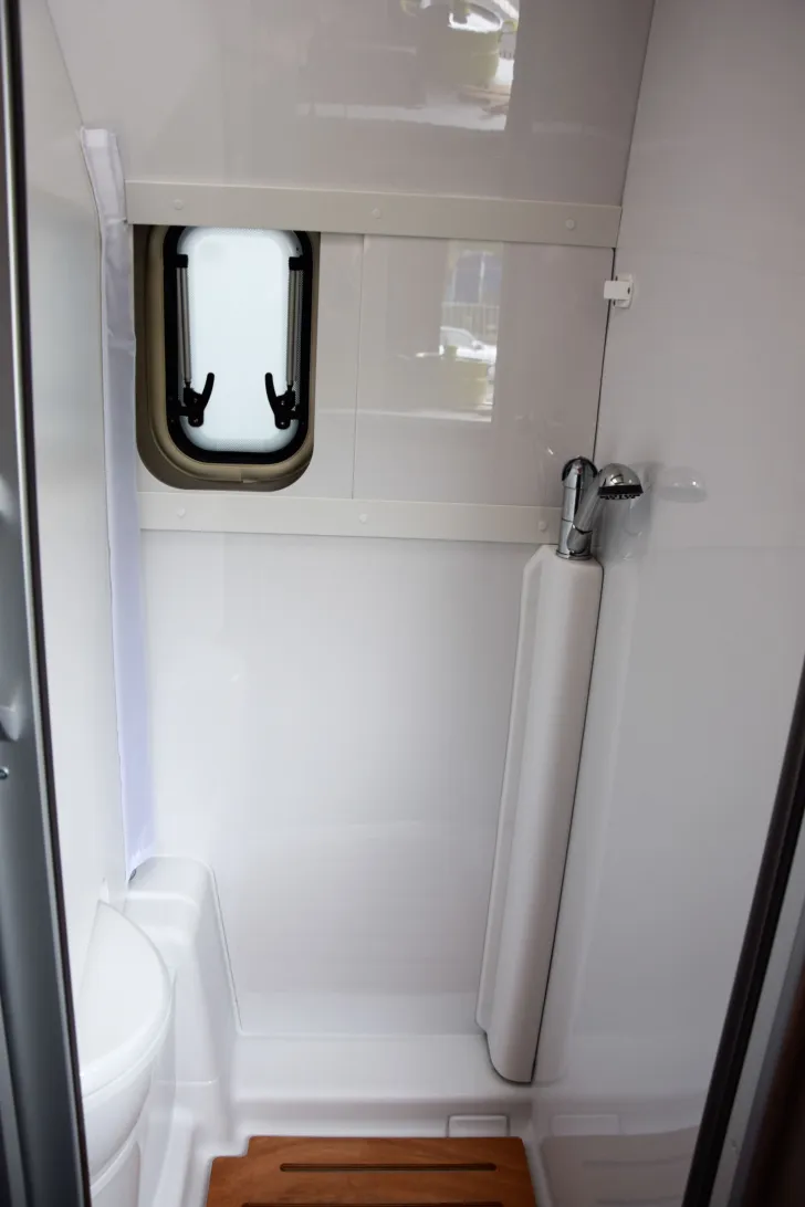 Fahrzeugbild Carado CV600 pro+ *Aufstelldach*Autom.*CombiD*Navi* #26