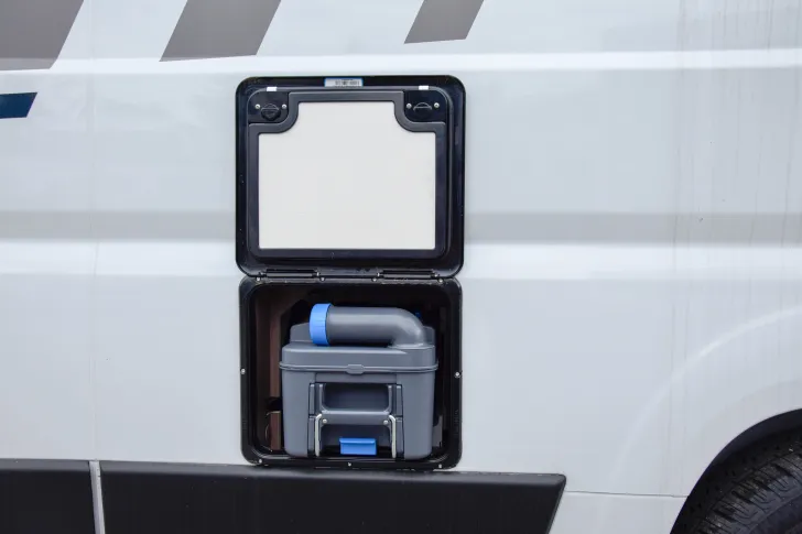 Fahrzeugbild Carado CV600 pro+ *Aufstelldach*Autom.*CombiD*Navi* #33