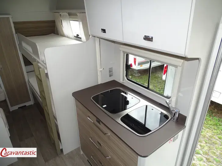 Fahrzeugbild Bürstner AVERSO PLUS 510 TK #11