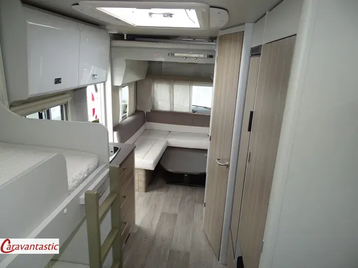 Fahrzeugbild Bürstner AVERSO PLUS 510 TK #13