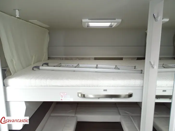 Fahrzeugbild Bürstner AVERSO PLUS 510 TK #16