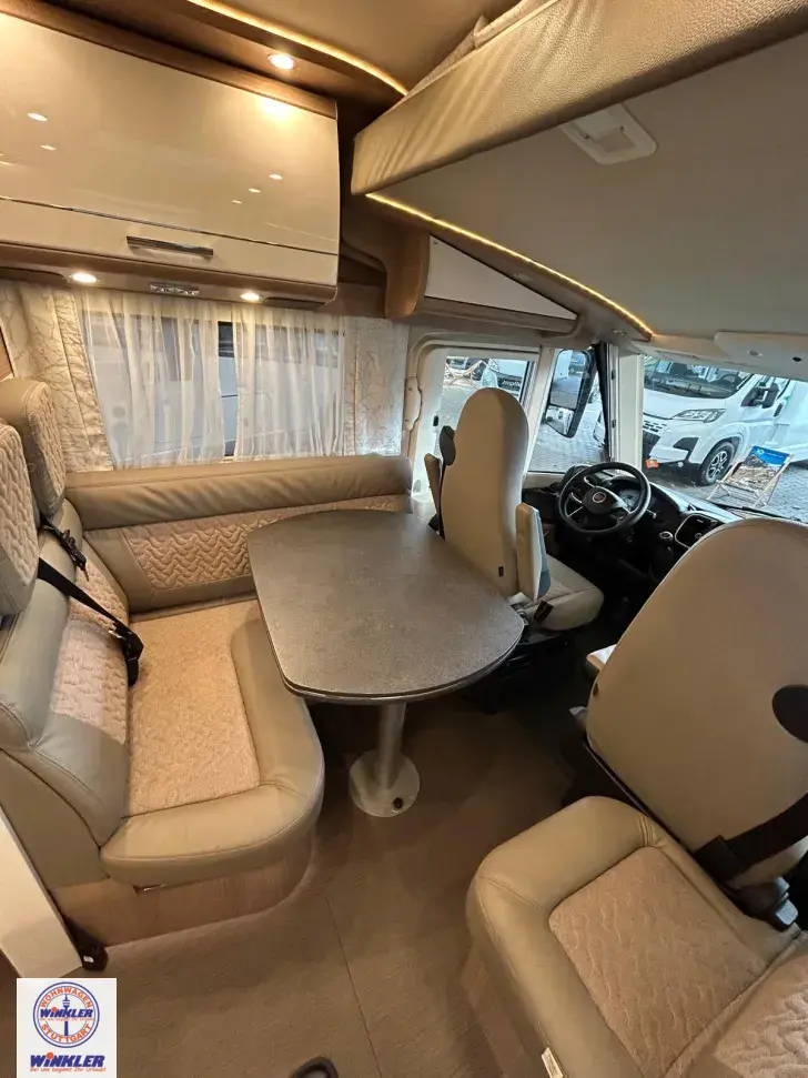 Fahrzeugbild Carthago c-compactline I 143 LE Streifschaden --> supergünstig #6