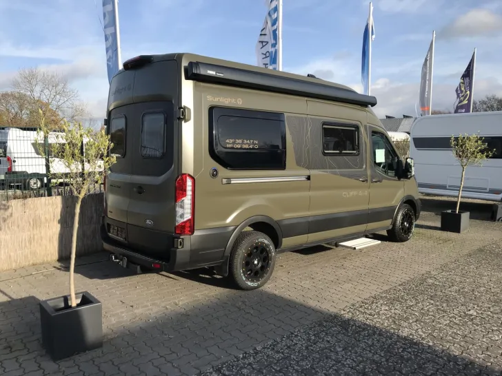 Fahrzeugbild Sunlight Cliff 4x4 Greentrek 590 Assist.Paket 1 - AHK ! #4