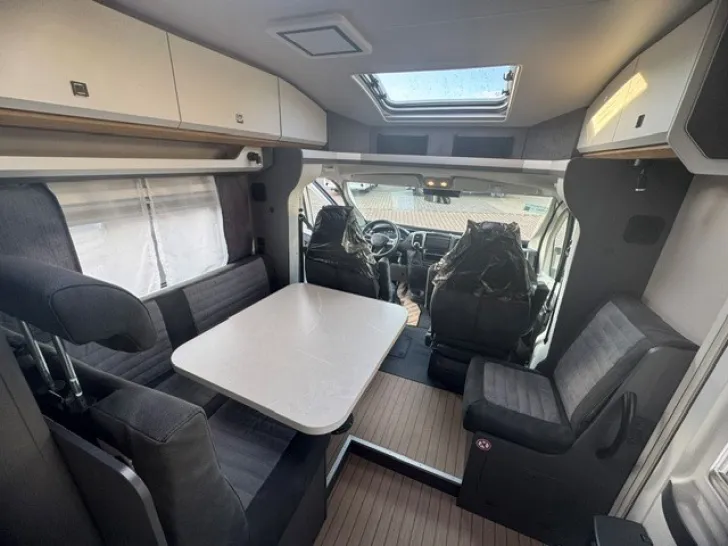 Fahrzeugbild Hobby PRESTIGE T 710 GE #9