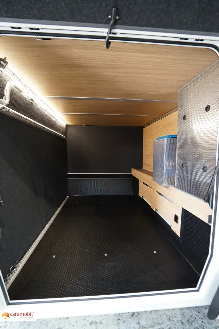 Fahrzeugbild Niesmann + Bischoff Arto 77E Luftfederung/Alde/Solar/Lithium #7