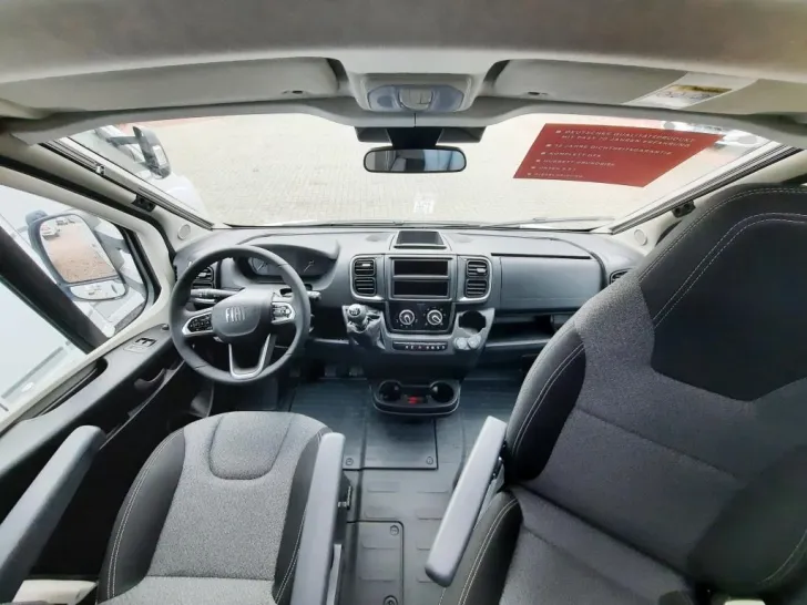 Fahrzeugbild LMC Tracer 690 EL Verfüg./Sparen Sie 5.596,- € #19
