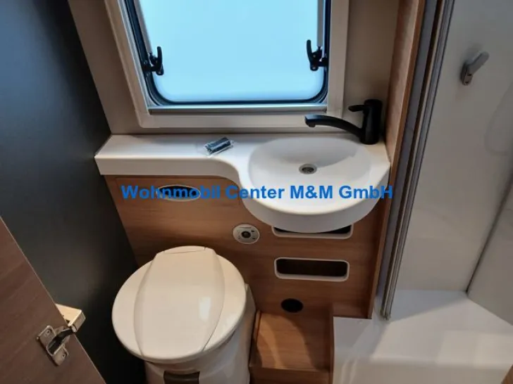 Fahrzeugbild Knaus Live Wave 650 MG 2025 Platinum Selection #8