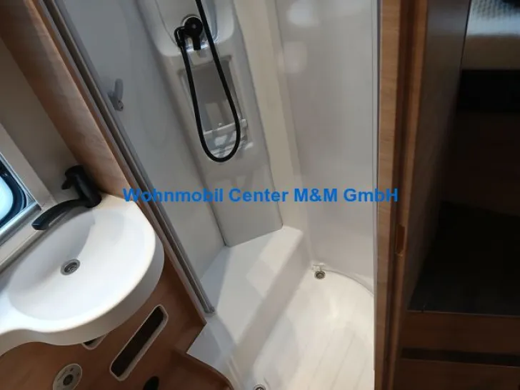 Fahrzeugbild Knaus Live Wave 650 MG 2025 Platinum Selection #9