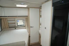 Bild 11 Hobby De Luxe 400 SFe (05) Sackmarkise Thule, FH