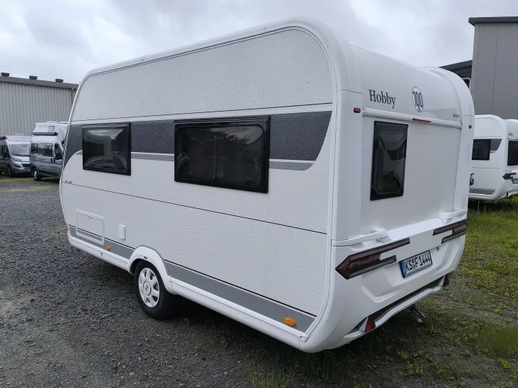 Fahrzeugbild Hobby De Luxe 400 SFe (05) Sackmarkise Thule, FH #4