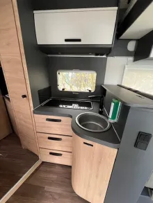 Fahrzeugbild Knaus L!VE WAVE 650 MF Platinum Selection Mietwagen verfügbar ab Nov`26 #7