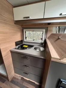 Fahrzeugbild Weinsberg CaraCore 700 MEG Light #5