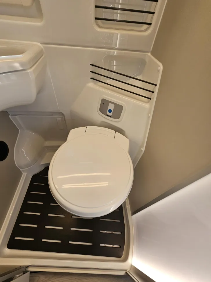 Fahrzeugbild Westfalia Columbus 600 E 180 PS Automatik |Premium-Paket | #12