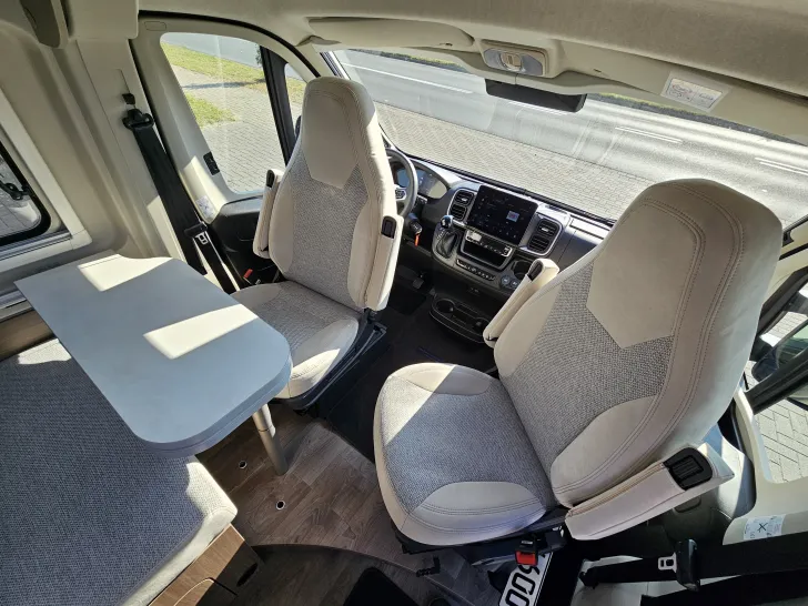 Fahrzeugbild Carado CV 540 PRO UPE: 77011,- #10