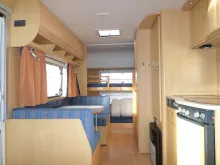 Fahrzeugbild Dethleffs Camper 490 TK Nr. 82 -Etagenb.,2 Sitzgruppen #6