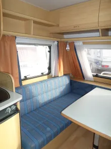 Fahrzeugbild Dethleffs Camper 490 TK Nr. 82 -Etagenb.,2 Sitzgruppen #9