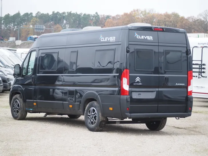 Fahrzeugbild Clever Runner, D+E Heizung, Fenster zus., Assistenzen #3