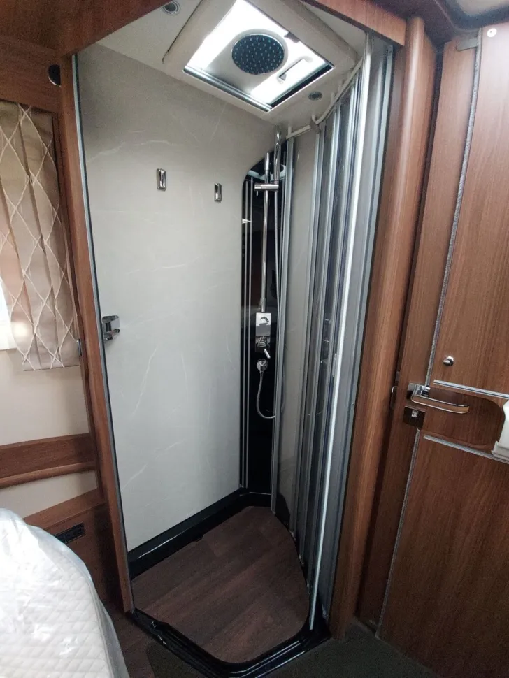 Fahrzeugbild Carthago chic e-line I 51 QB DA #18