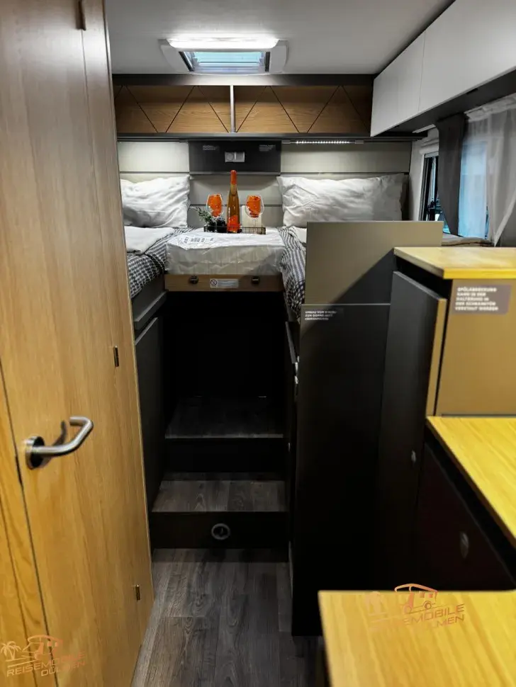 Fahrzeugbild LMC Tourer Lift H 660 G Automatik 70 Jahre #16