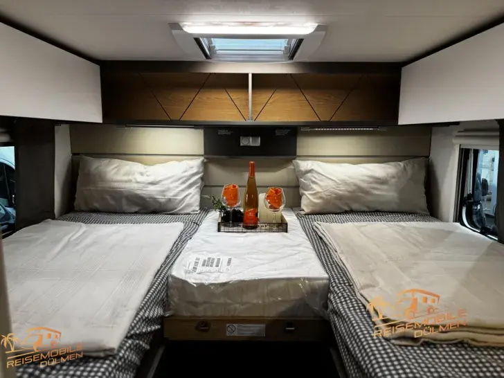 Fahrzeugbild LMC Tourer Lift H 660 G Automatik 70 Jahre #17