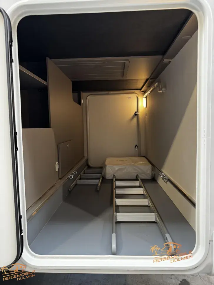 Fahrzeugbild LMC Tourer Lift H 660 G Automatik 70 Jahre #27