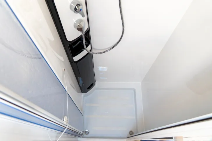 Fahrzeugbild Hobby Optima OnTour T70E *Navi*RFK*Einzelb.*Heckbad* #20